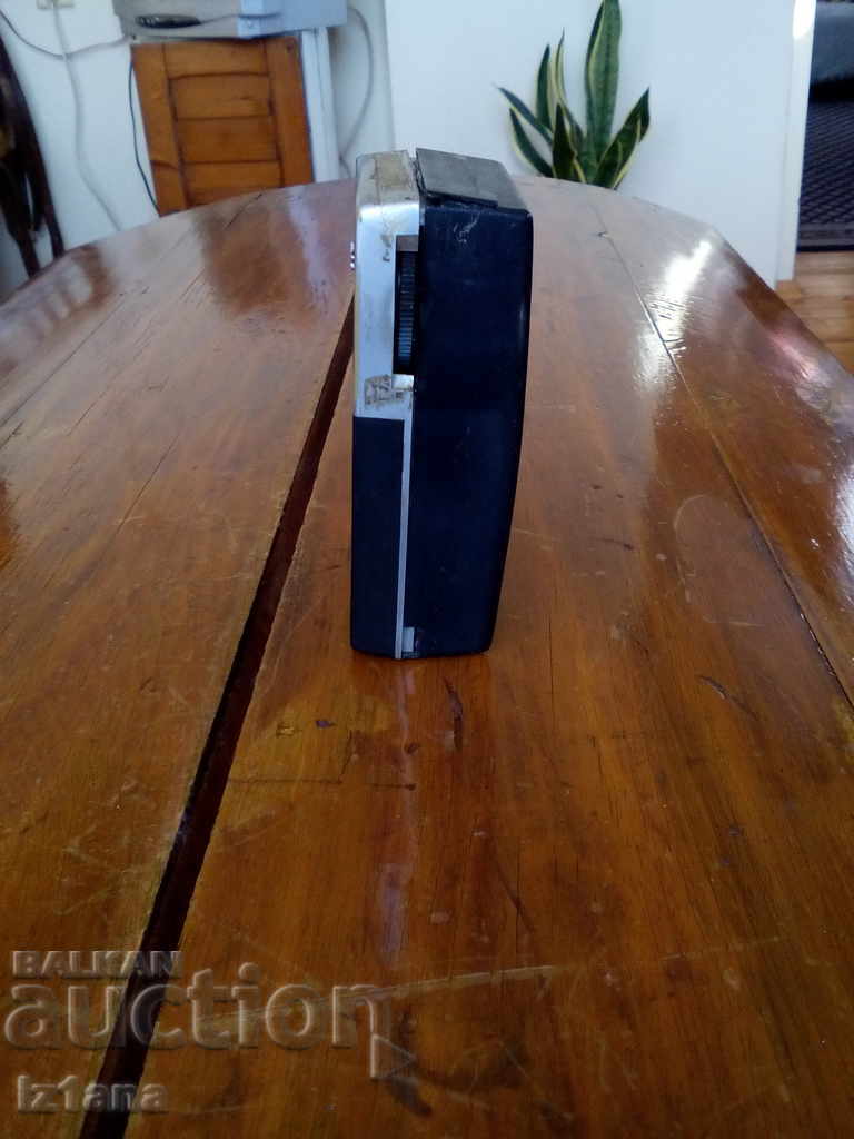 Delivery of Old radio, Philips radio, Philips Delivery of Old radio, Philips radio, Philips