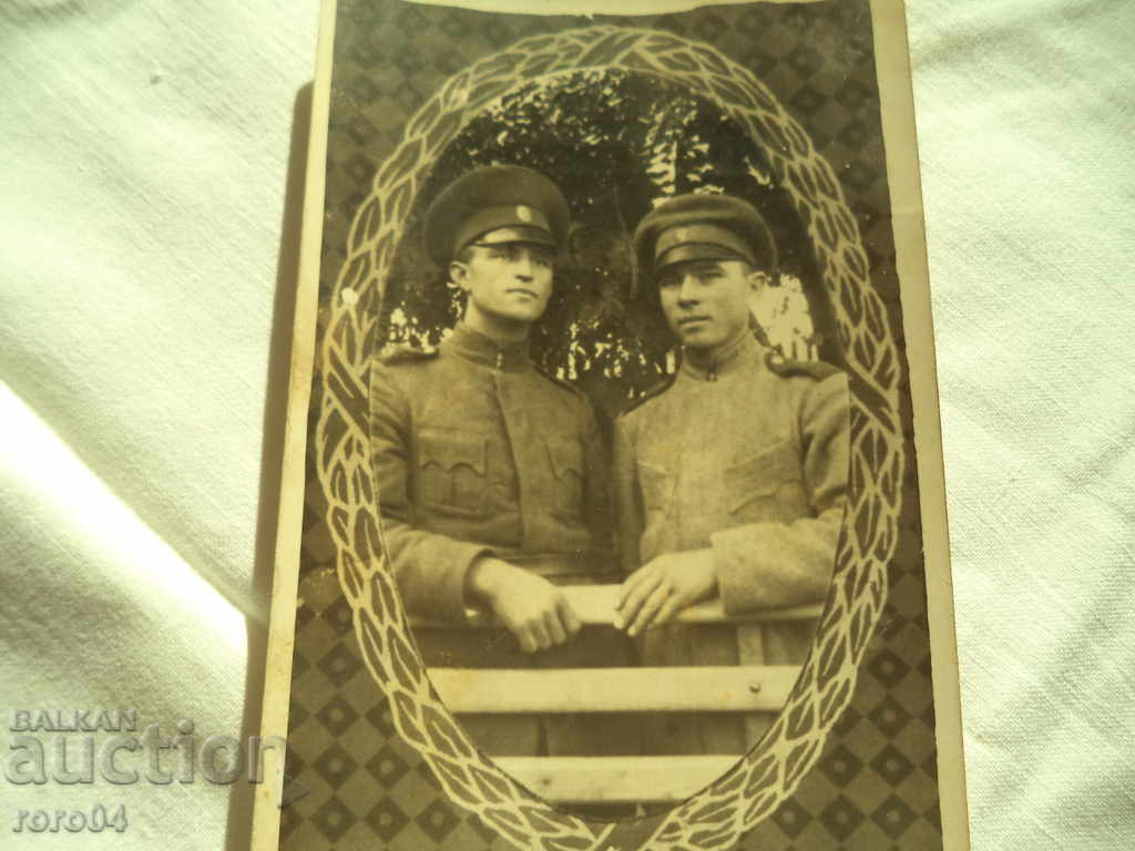 SOLDIERS - 6 SOLDIERS - 6