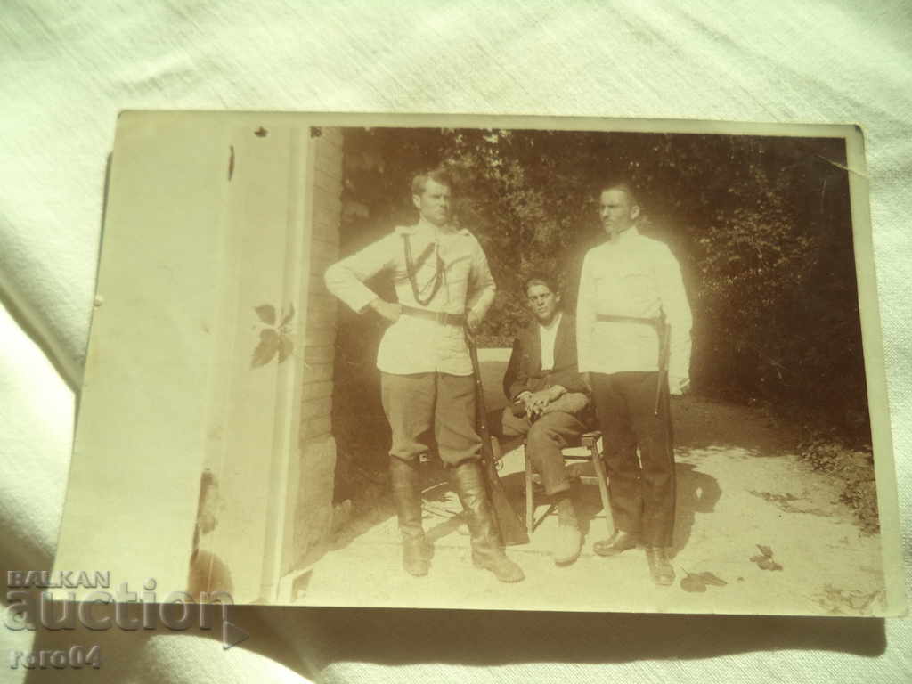 SOLDIERS IN THE EVXINOGRAD PALACE - 1926 - 6 SOLDIERS IN THE EVXINOGRAD PALACE - 1926 - 6