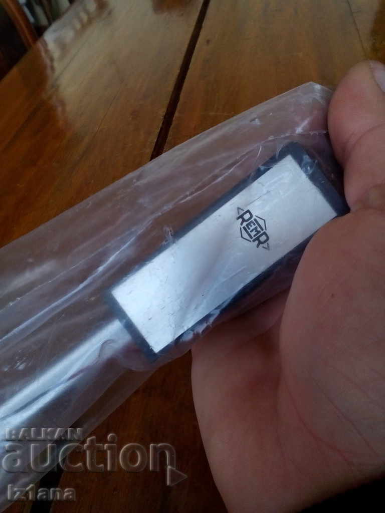 Remr turntable arm with price 45.00 BGN | € 23.01 Remr turntable arm with price 45.00 BGN | € 23.01