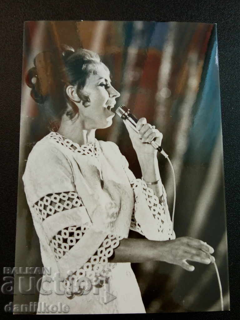 *$*Y*$* OLD PHOTO POSTCARD - LISE MARKE *$*Y*$* with price € 1.00 | 1.96 BGN *$*Y*$* OLD PHOTO POSTCARD - LISE MARKE *$*Y*$* with price € 1.00 | 1.96 BGN