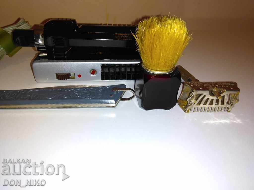 Delivery of Travel Accessories-Kit Delivery of Travel Accessories-Kit