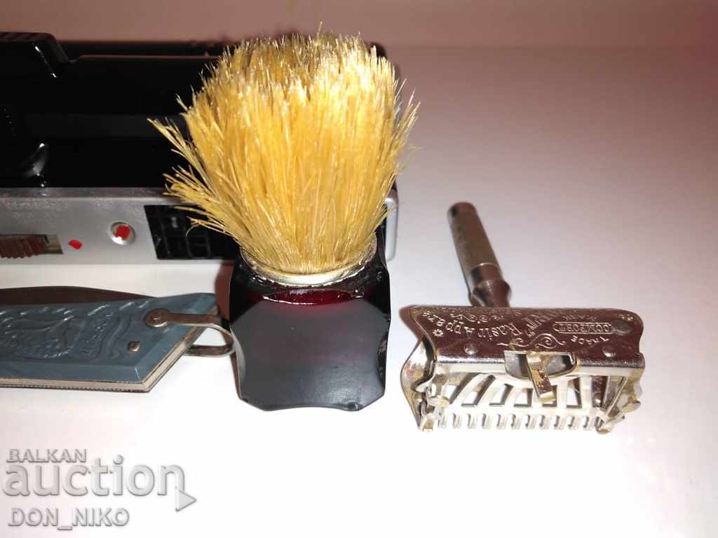 Travel Accessories-Kit - 7 Travel Accessories-Kit - 7