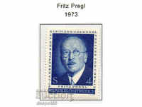 1973. Австрия. Фриц Прегъл, нобелист.
