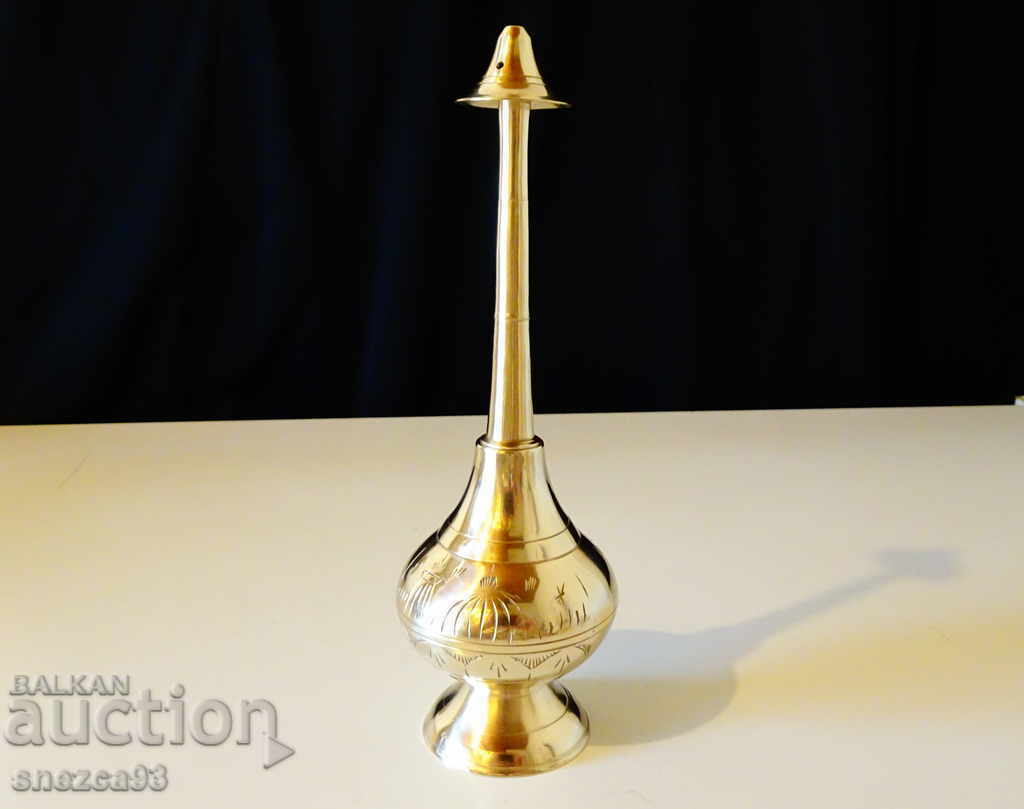 Bronze oil lamp, censer Taj Mahal Bronze oil lamp, censer Taj Mahal