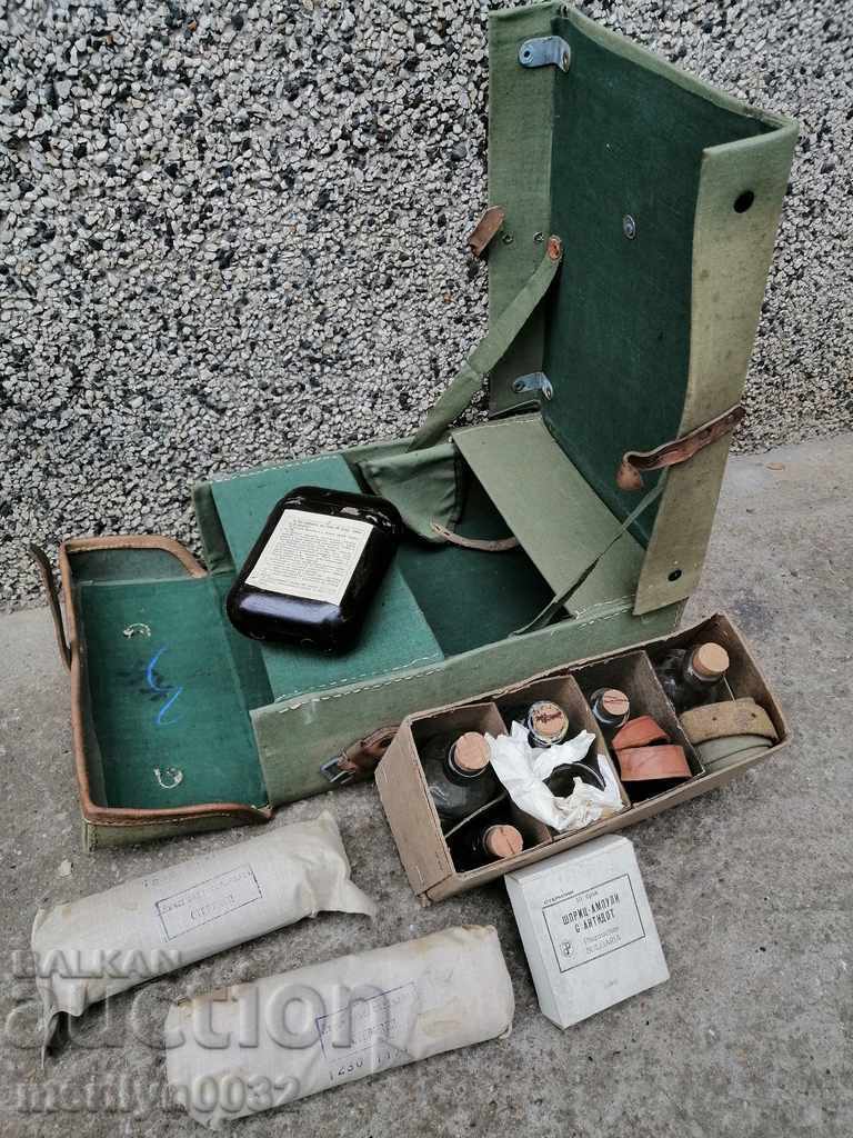 Delivery of Old medical bag World War II, Red Cross Delivery of Old medical bag World War II, Red Cross