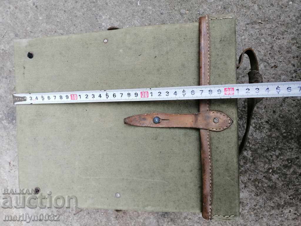 Old medical bag World War II, Red Cross - 5 Old medical bag World War II, Red Cross - 5