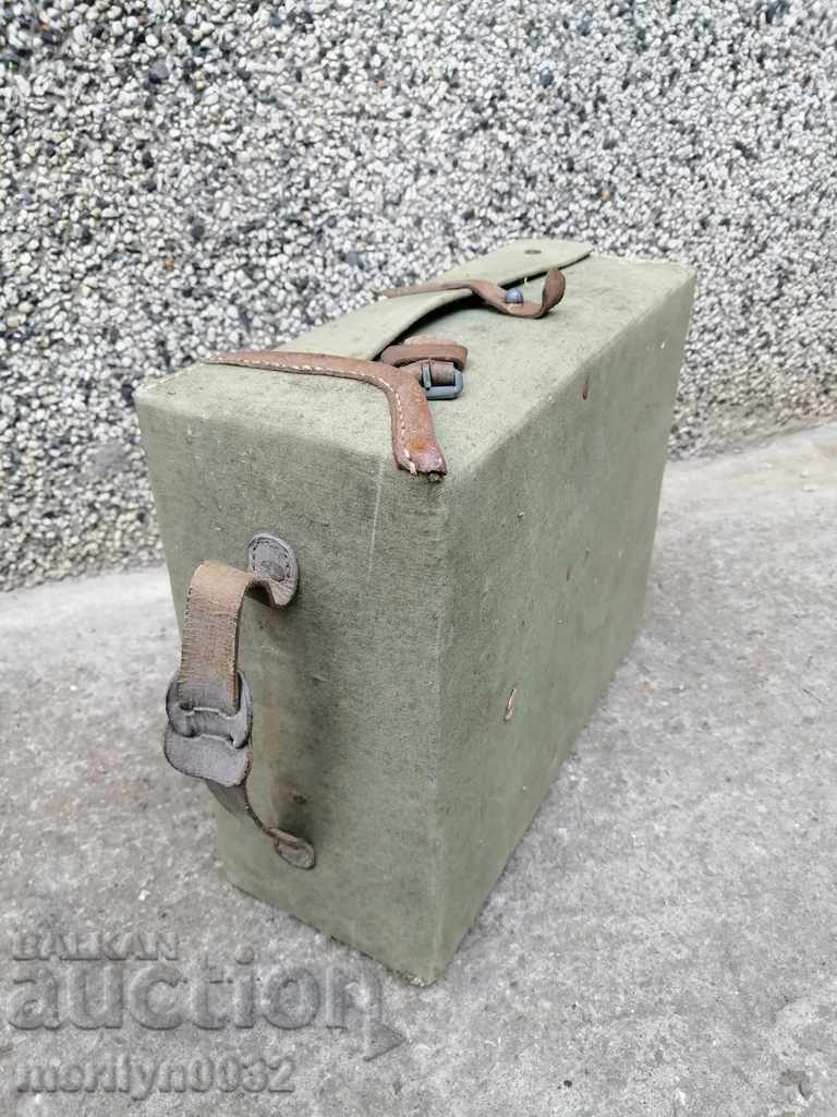 Old medical bag World War II, Red Cross - 7 Old medical bag World War II, Red Cross - 7