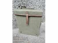 Geantă medicală veche Al Doilea Război Mondial, Crucea Roșie