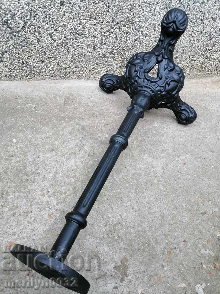 Table top embossed cast iron table from the 20th century with price 229.00 BGN | € 117.09 Table top embossed cast iron table from the 20th century with price 229.00 BGN | € 117.09