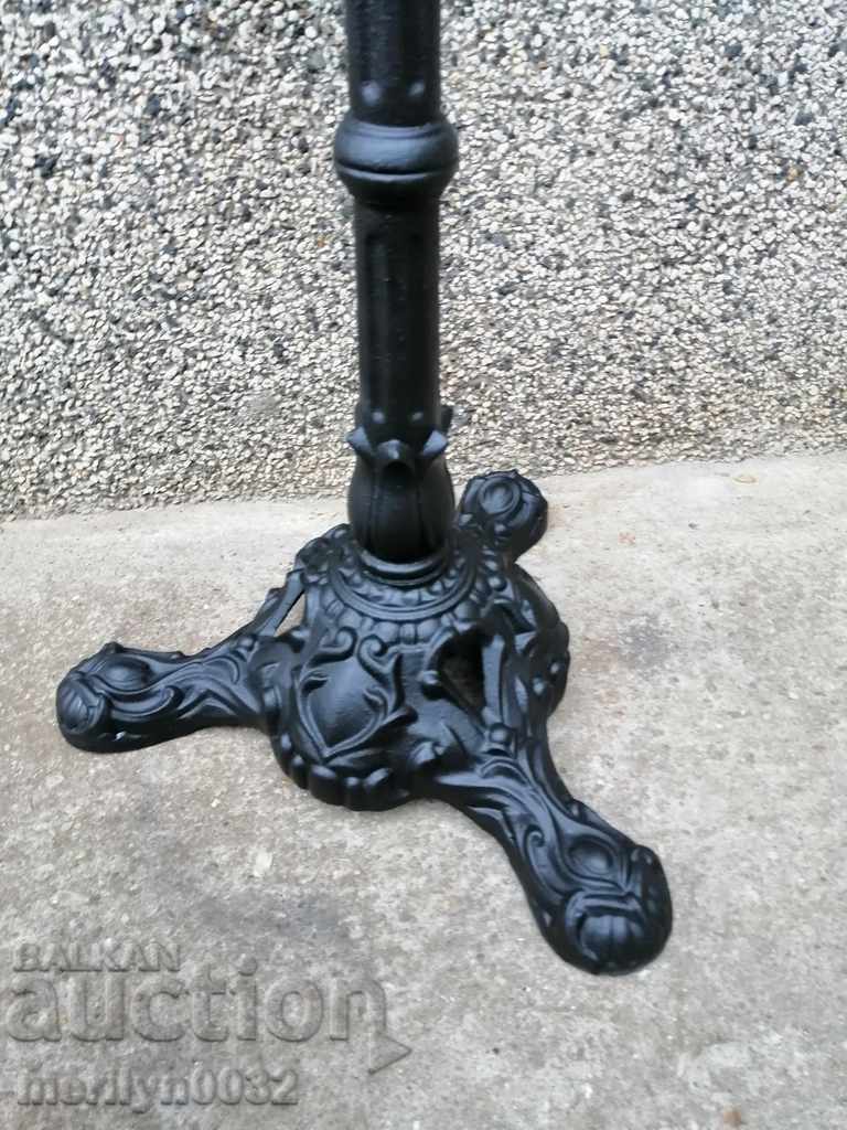 Delivery of Table top embossed cast iron table from the 20th century Delivery of Table top embossed cast iron table from the 20th century