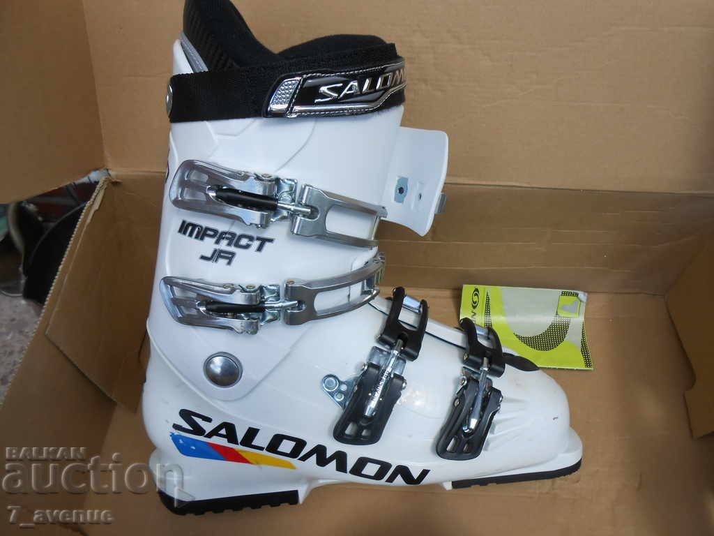 SALOMON ski boots, children's, white, little used with price 179.00 BGN | € 91.52 SALOMON ski boots, children's, white, little used with price 179.00 BGN | € 91.52