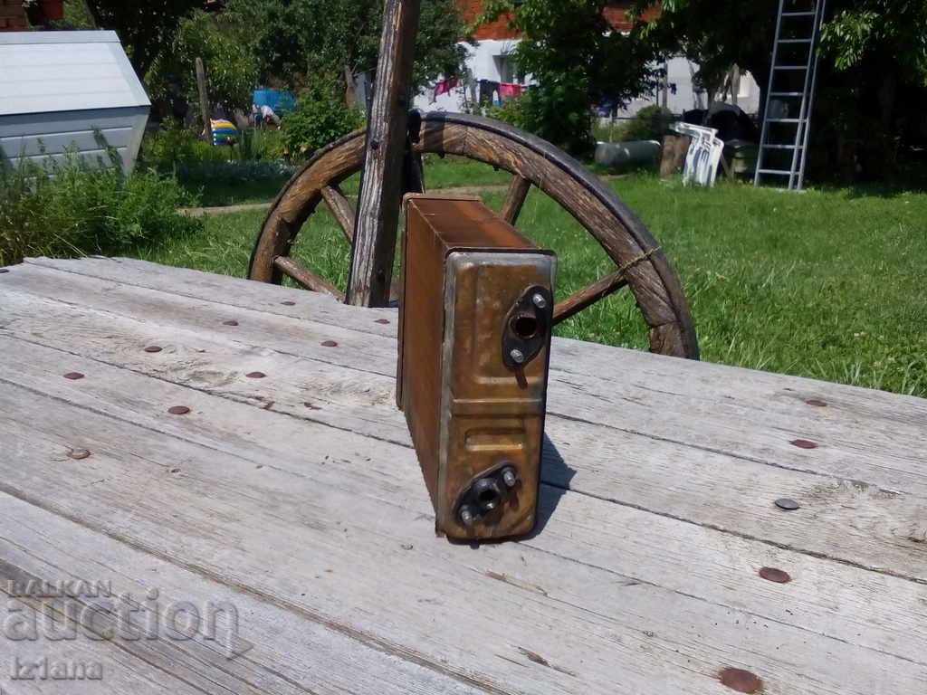 Lada steam radiator, LADA 2107 with price 70.00 BGN | € 35.79 Lada steam radiator, LADA 2107 with price 70.00 BGN | € 35.79