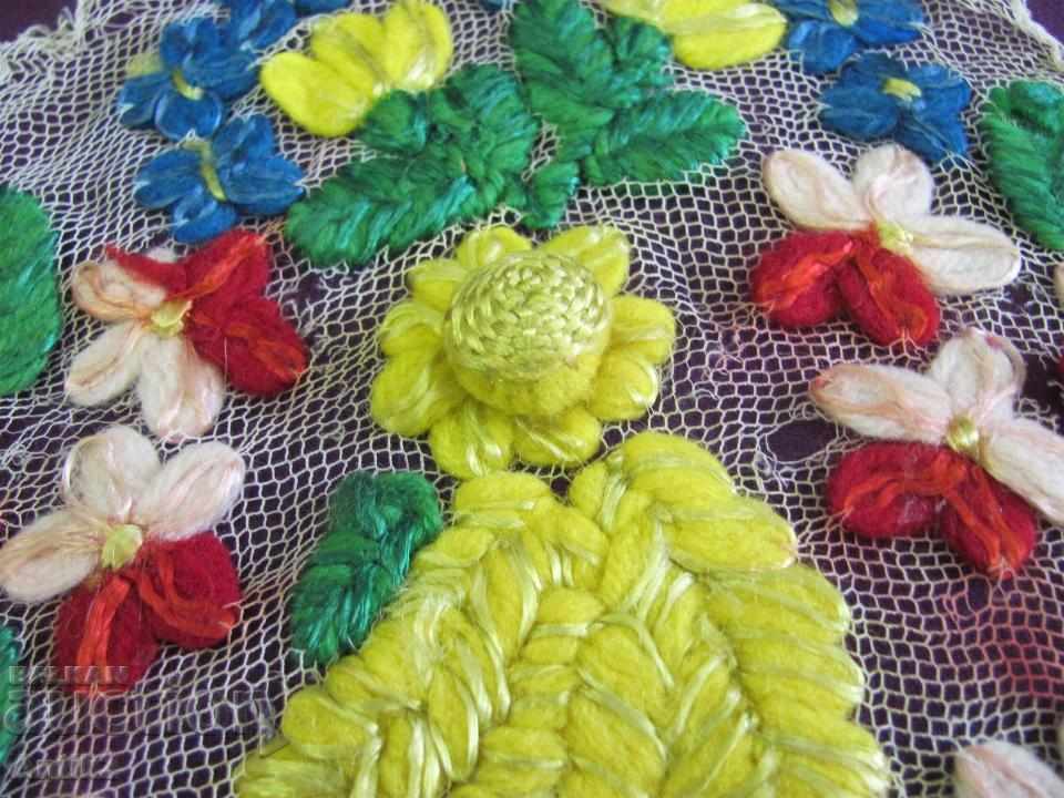 19th Century Hand Embroidery 2 Pieces Motives - 5 19th Century Hand Embroidery 2 Pieces Motives - 5