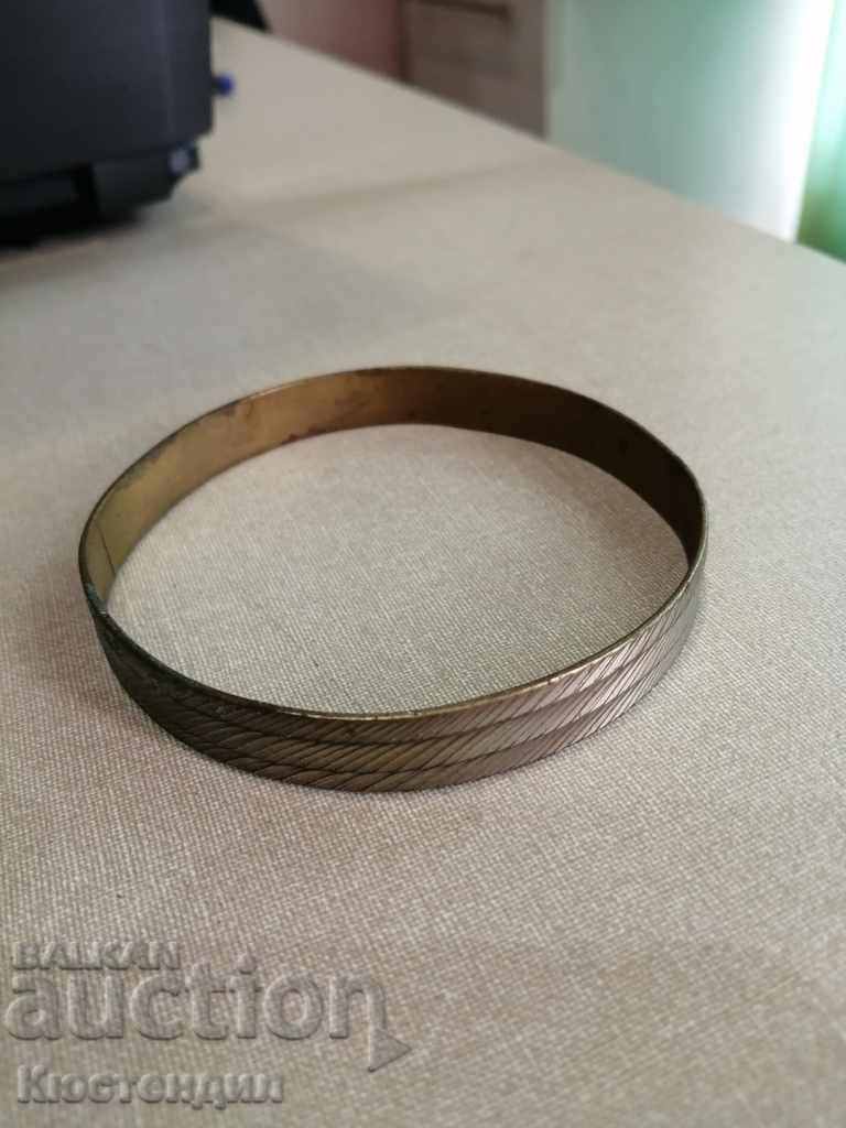 OLD BRASS brățară cu preț 2.00 BGN | € 1.02