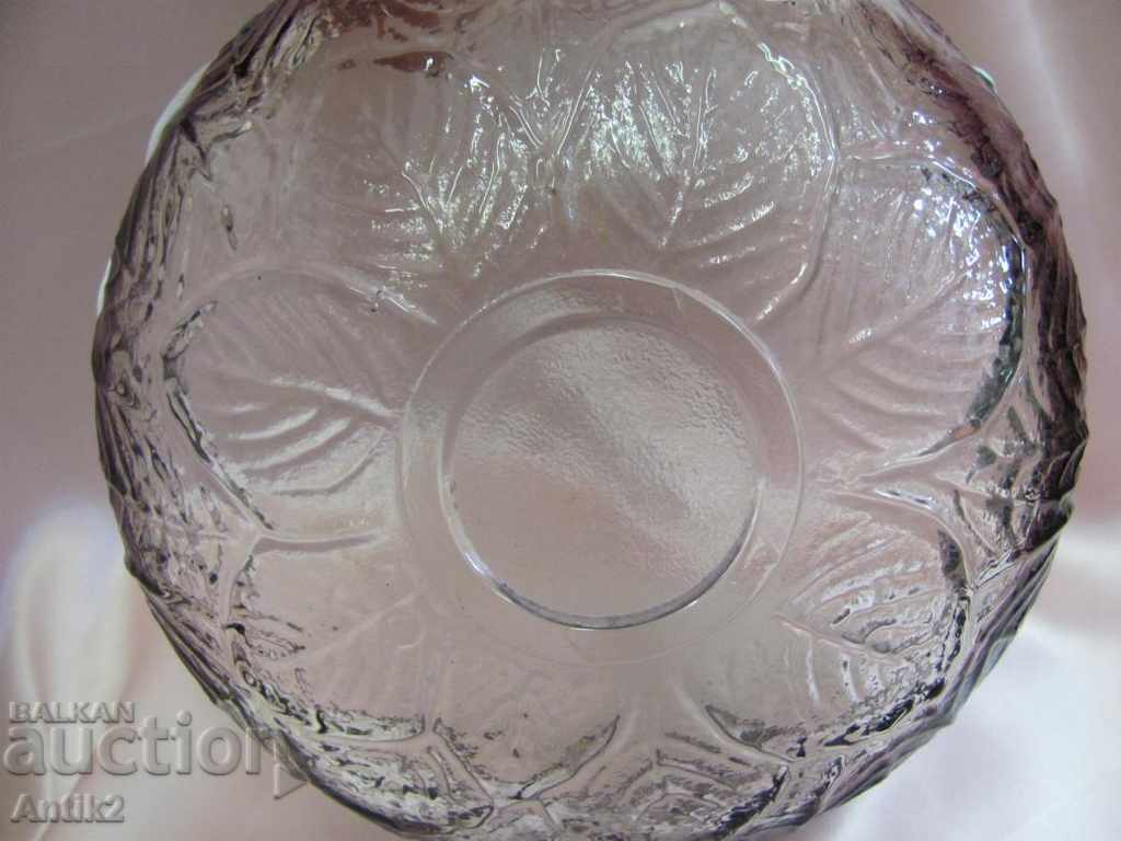 Auction Old Crystal Glass Cup, Fruit Auction Old Crystal Glass Cup, Fruit