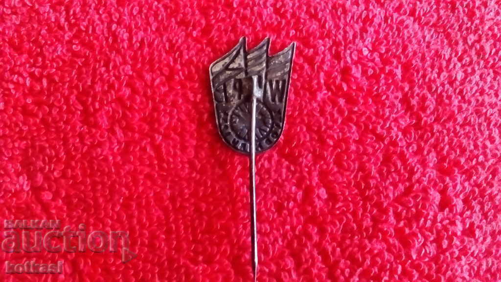 Delivery of Old Badge Warsaw Berlin Prague Peace Race 1954 Delivery of Old Badge Warsaw Berlin Prague Peace Race 1954