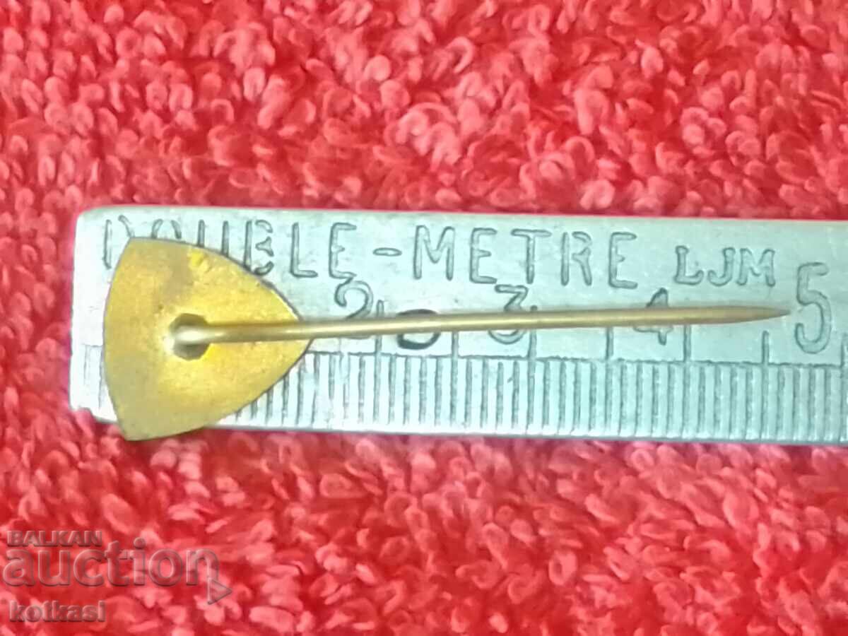 Old Solid Metal Bronze Pin Badge Chirana Modrany with price 2.50 BGN | € 1.28 Old Solid Metal Bronze Pin Badge Chirana Modrany with price 2.50 BGN | € 1.28