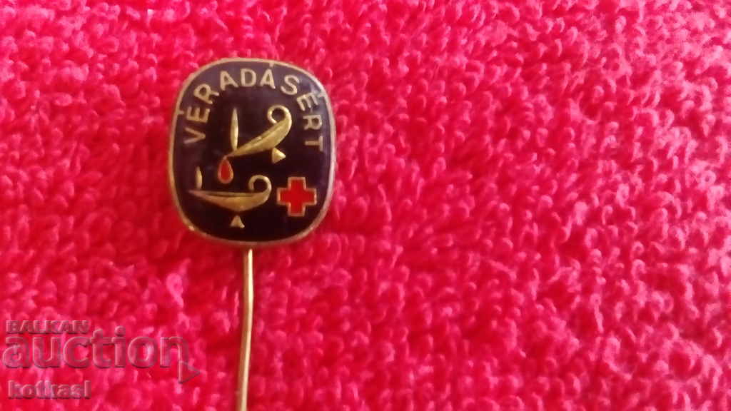 Auction Old badge Blood Donor Red Cross Hungary VERADASERT Auction Old badge Blood Donor Red Cross Hungary VERADASERT