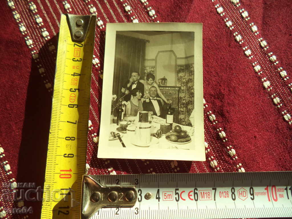 OLD PHOTOS - THE ARISTOCRATES - EASTER TABLE with price 9.99 BGN | € 5.11 OLD PHOTOS - THE ARISTOCRATES - EASTER TABLE with price 9.99 BGN | € 5.11