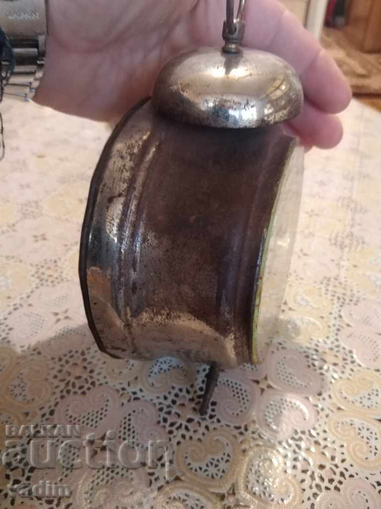 Auction JUNGHANS WORKS AND BELLS Auction JUNGHANS WORKS AND BELLS