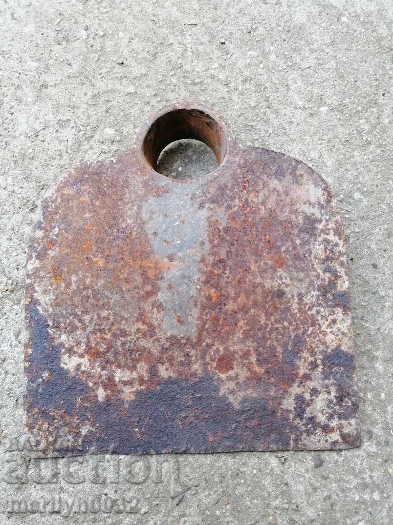 Old Wrought Iron Hoe WW1 WWI with price 44.00 BGN | € 22.50 Old Wrought Iron Hoe WW1 WWI with price 44.00 BGN | € 22.50