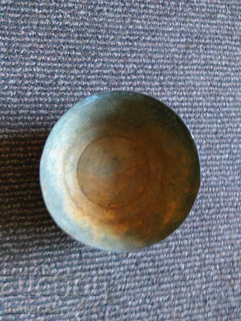 Vas vechi din cupru forjat cu preț 19.00 BGN | € 9.71 Vas vechi din cupru forjat cu preț 19.00 BGN | € 9.71