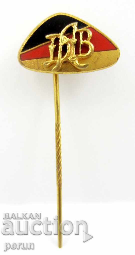 German Rugby Federation - Old Sports Badge - Enamel with price 7.99 BGN | € 4.09