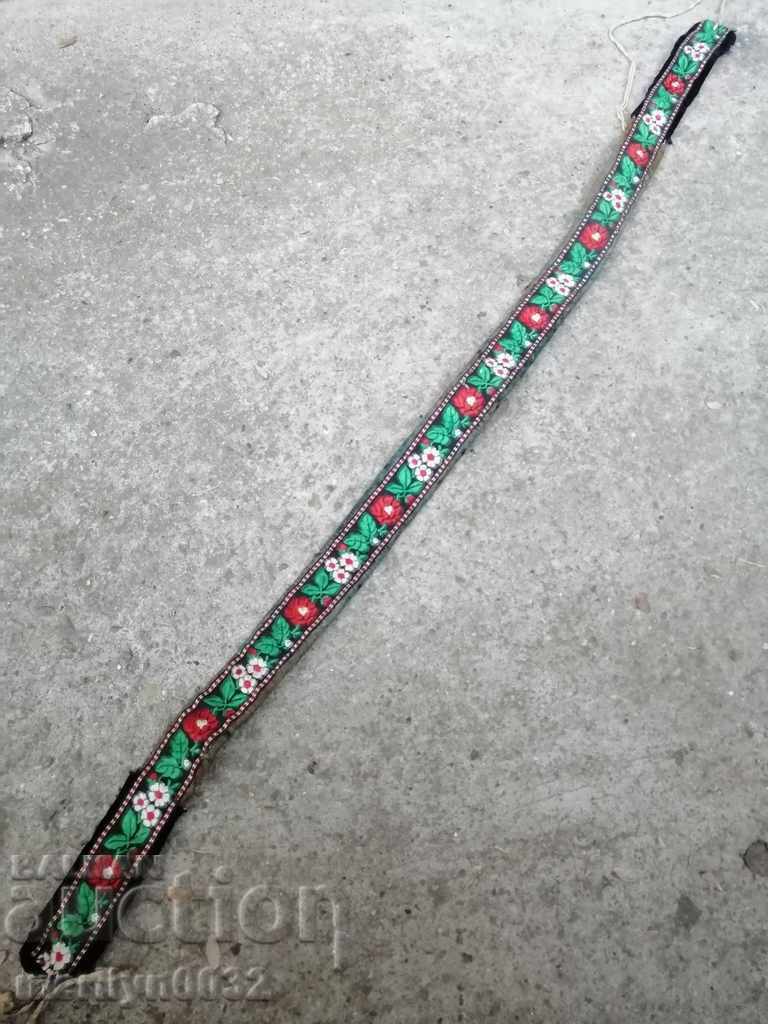 Cureaua brodata vintage tricotata manual pentru costum de centura pafty cu preț 119.00 BGN | € 60.84