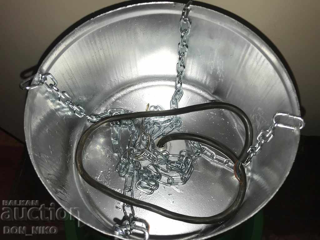 Auction Large Industrial Lamp Auction Large Industrial Lamp