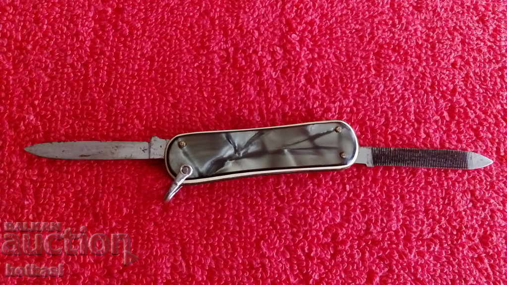 Delivery of An old pocket knife Delivery of An old pocket knife