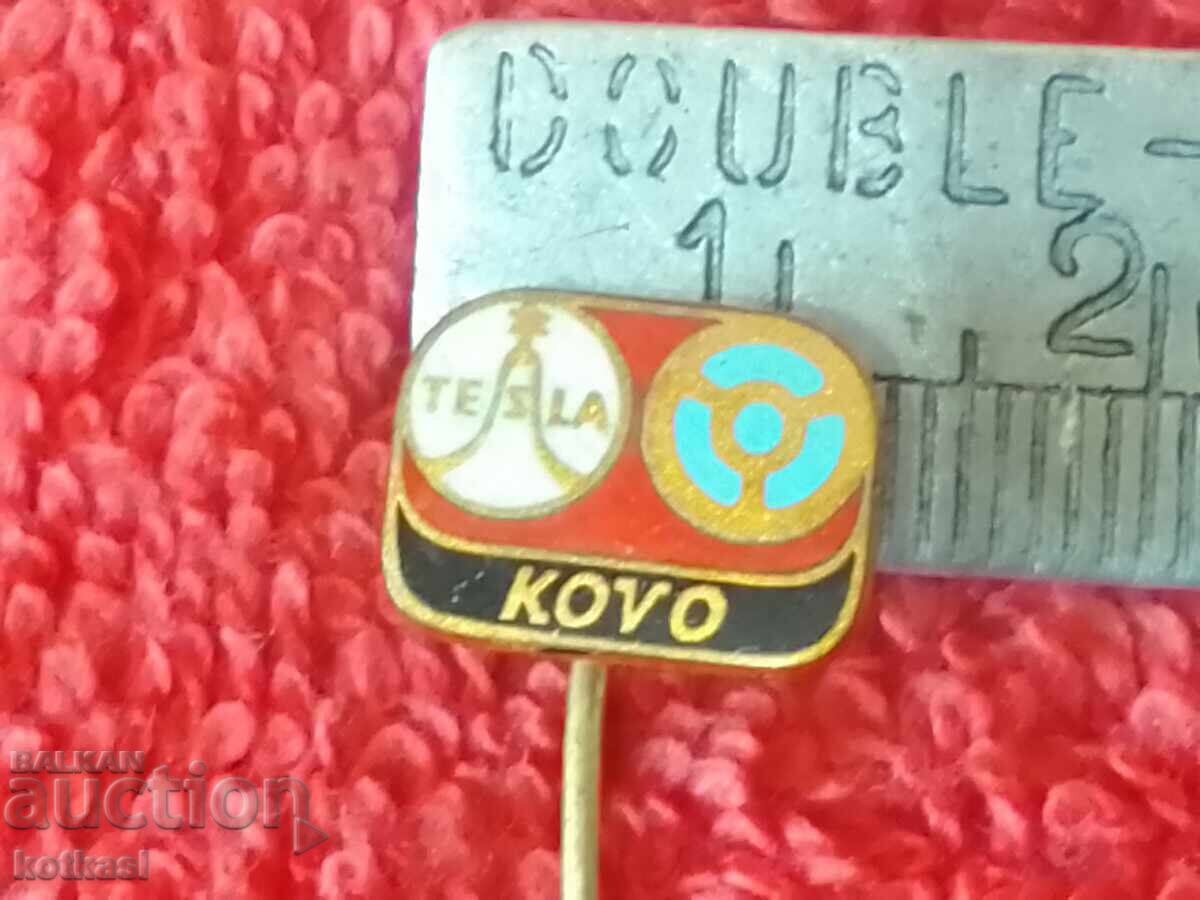 Old TESLA KOVO bronze pin badge Old TESLA KOVO bronze pin badge