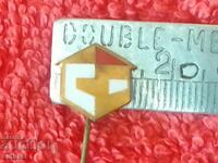 Стара метална бронз значка игла емайл