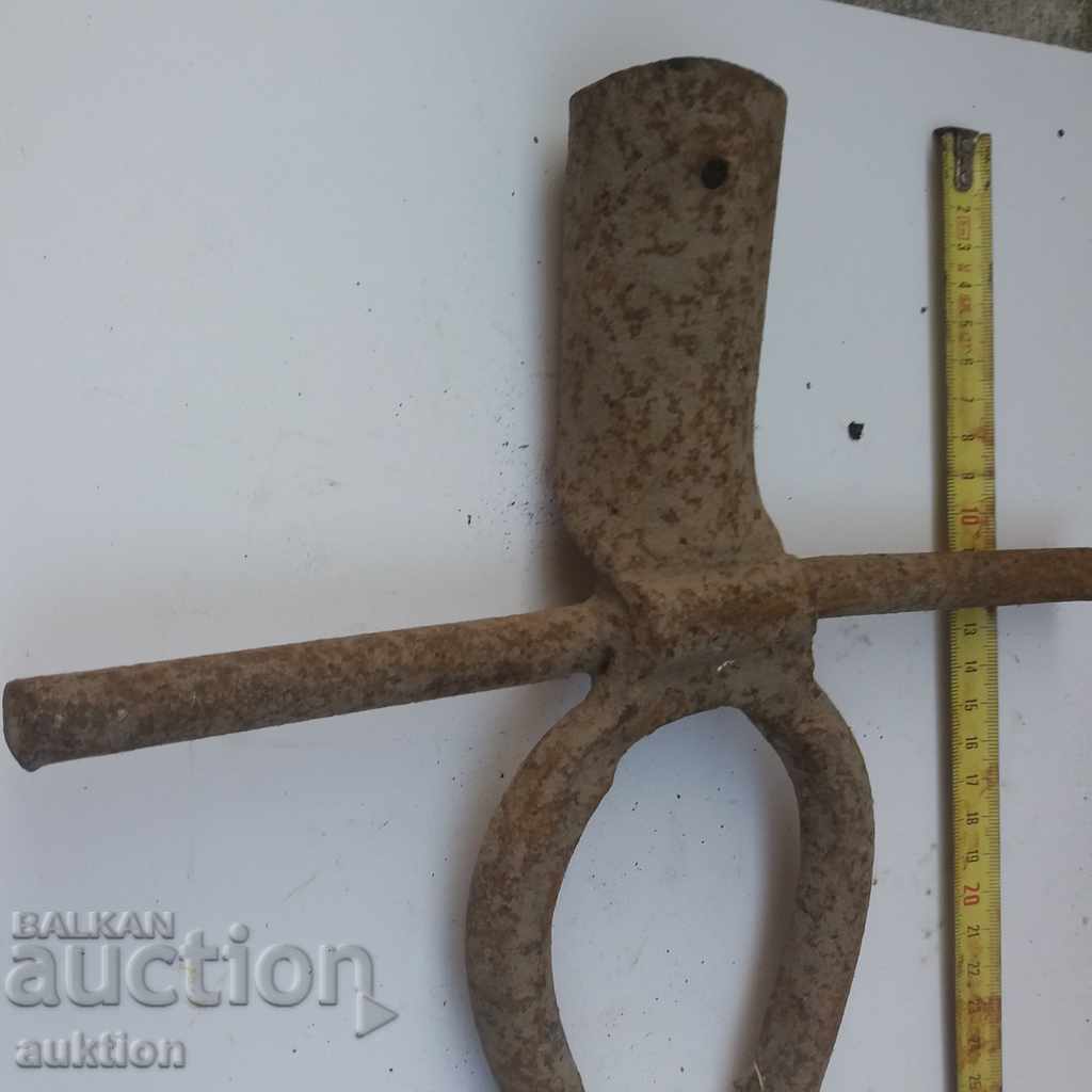 OLD MASSIVE FORGED VILLAS FOR BEVERAGE with price 5.89 BGN | € 3.01