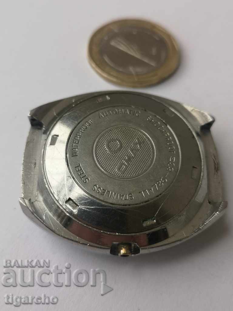 Cashier from Omax watch with price 12.00 BGN | € 6.14 Cashier from Omax watch with price 12.00 BGN | € 6.14