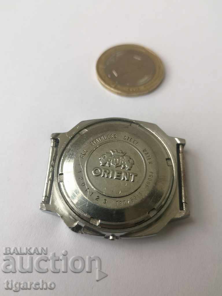 Cashier from Orient clock with price 10.00 BGN | € 5.11 Cashier from Orient clock with price 10.00 BGN | € 5.11