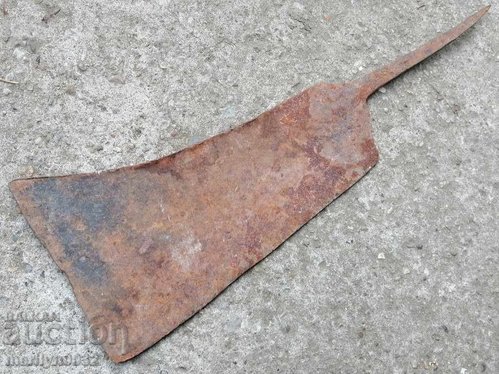 Old forged scythe, ax, hoop, knife, machete, blade with price 39.00 BGN | € 19.94 Old forged scythe, ax, hoop, knife, machete, blade with price 39.00 BGN | € 19.94