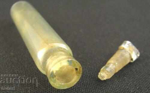 Auction  OLD MORE THAN PERFUME GLASS