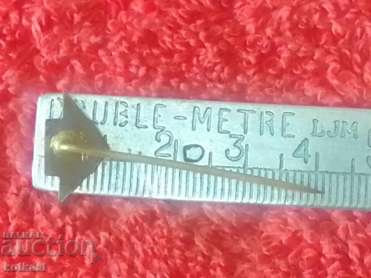 Old bronze pin enamel KOVO badge with price 2.50 BGN | € 1.28 Old bronze pin enamel KOVO badge with price 2.50 BGN | € 1.28