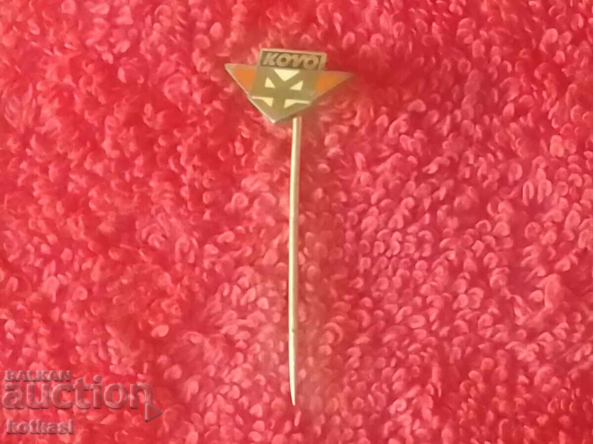 Auction Old bronze pin enamel KOVO badge Auction Old bronze pin enamel KOVO badge