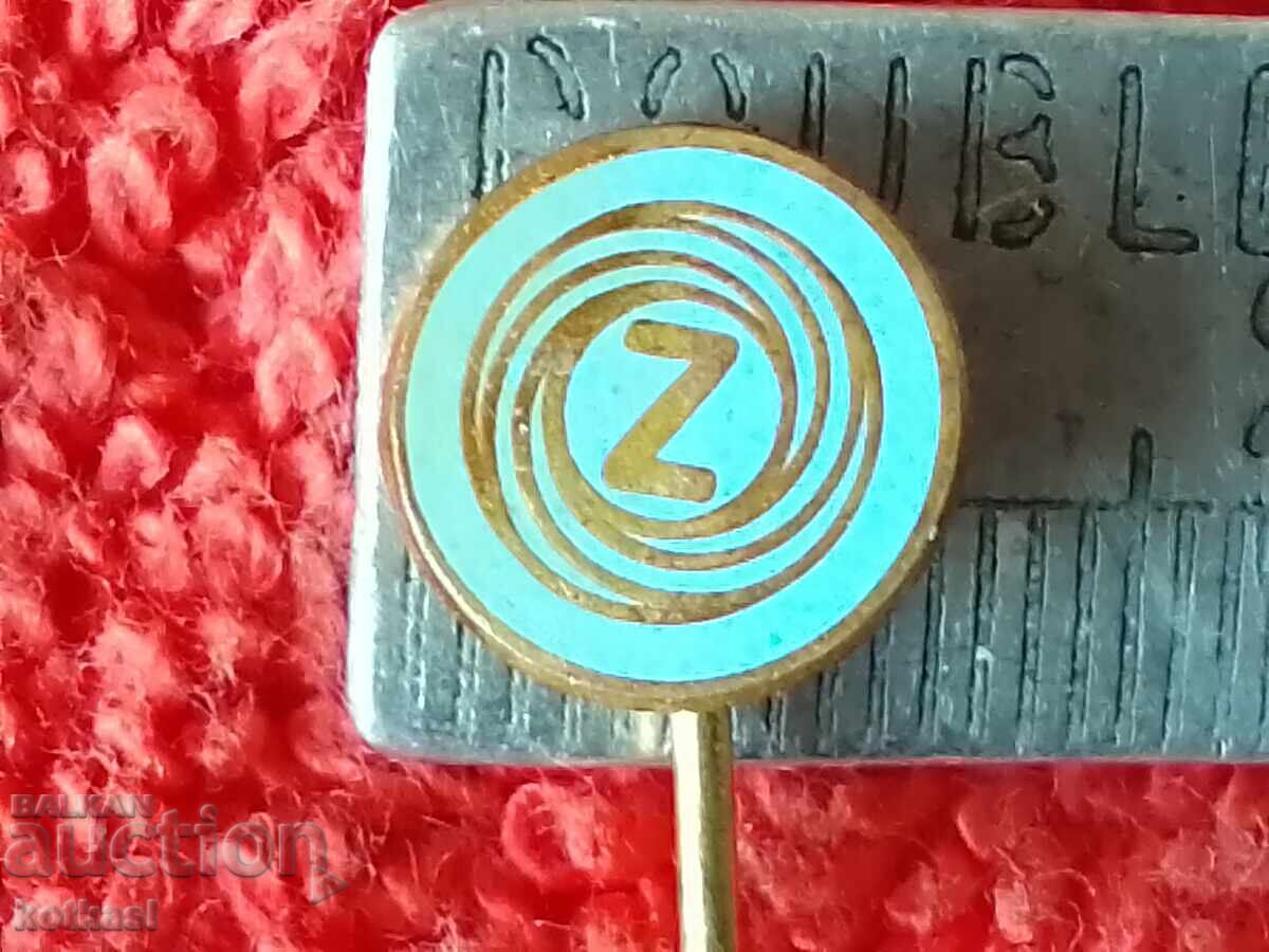 Old massive badge bronze pin enamel Z Old massive badge bronze pin enamel Z