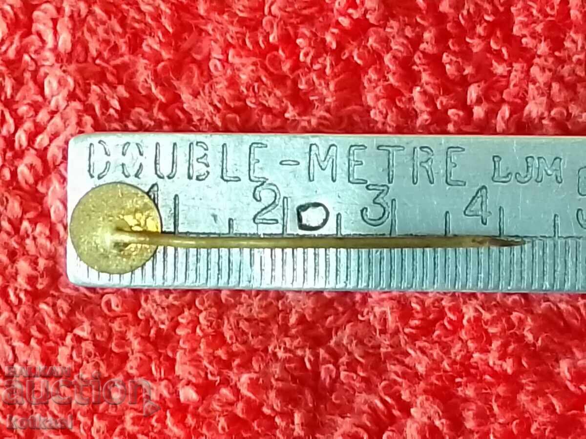 Vechi metal bronz pin insignă email PAL cu preț 1.50 BGN | € 0.77