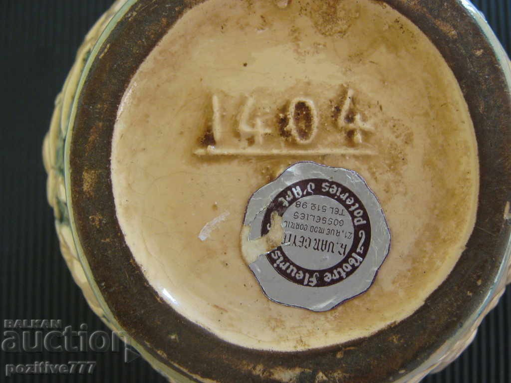 Auction Antique ceramic vase original handmade Auction Antique ceramic vase original handmade