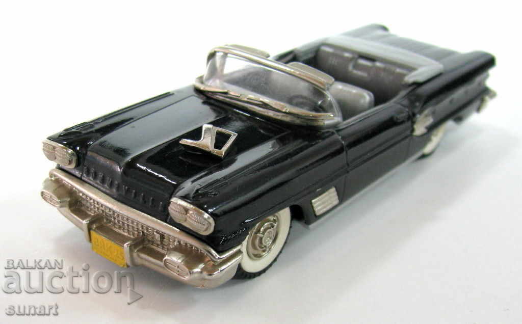 1945 AUSTIN PONTIAC BONNEVILLE AUSTIN TAXI LOT with price 250.00 BGN | € 127.82 1945 AUSTIN PONTIAC BONNEVILLE AUSTIN TAXI LOT with price 250.00 BGN | € 127.82