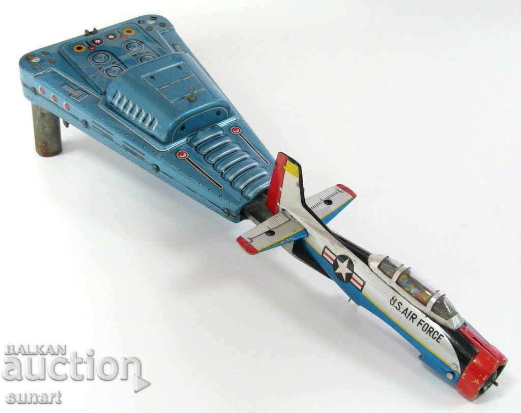 US AIRPORT FOR AIRPORT BANDAY TOY BANDAI 1950 41 CM