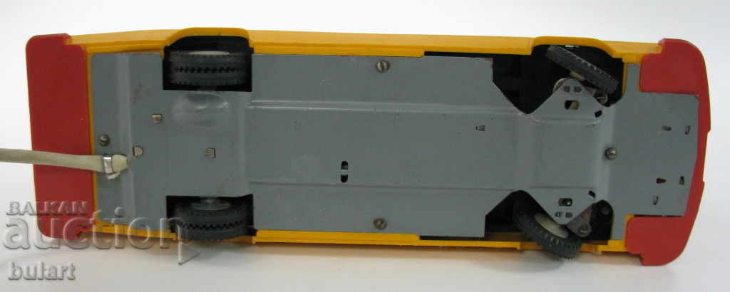 Delivery of PLASTIC TOY BUS BUS TO PLAY BATTERY Delivery of PLASTIC TOY BUS BUS TO PLAY BATTERY