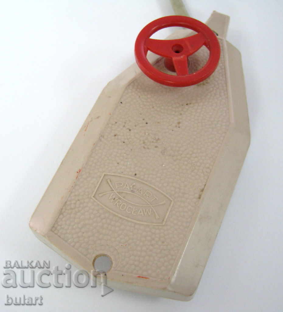 PLASTIC TOY BUS BUS TO PLAY BATTERY - 5 PLASTIC TOY BUS BUS TO PLAY BATTERY - 5