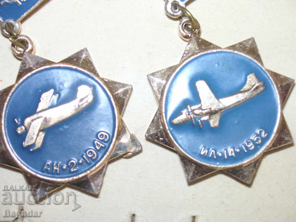 Auction Airplane badges Auction Airplane badges
