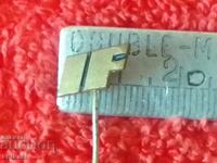 Old badge bronze needle IF
