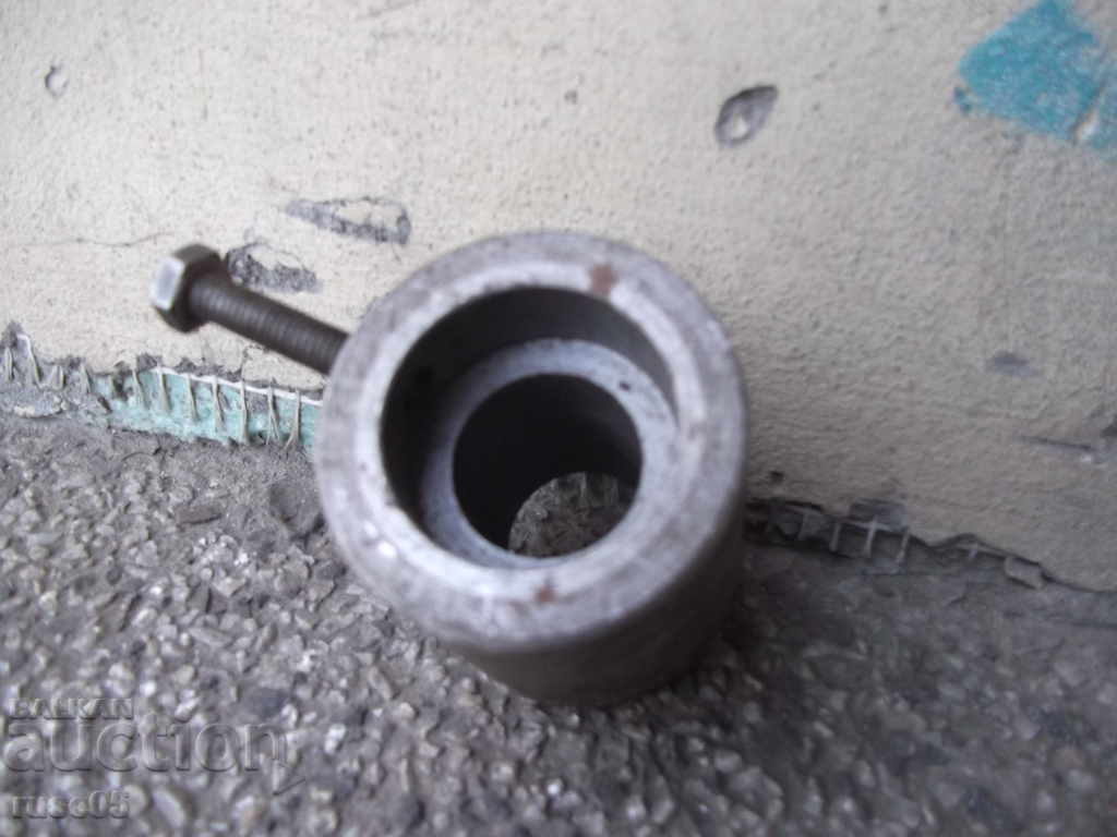 Plug Plug - 6 Plug Plug - 6